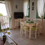 Lägenhet Boucamvillia's Luxury House Alónnisos