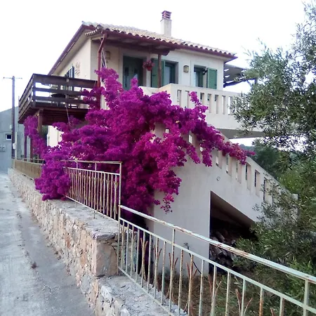Boucamvillia's Luxury House * Alonnisos Town