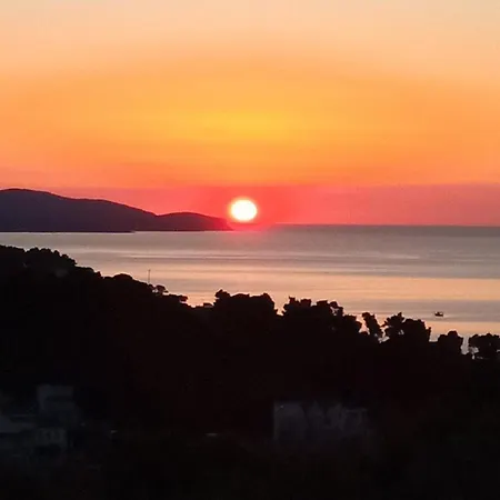 Apartment Boucamvillia's Luxury House Alonnisos Town